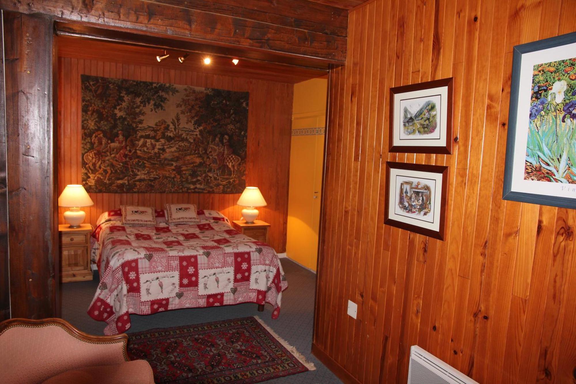 Guest House Chalet Saint Roch Albiez-Montrond Exterior foto